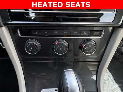 2019 Volkswagen Golf, $20999. Photo 8