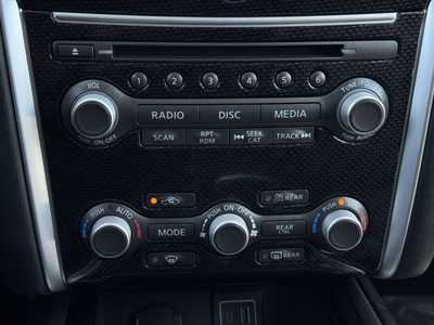 2020 Nissan Pathfinder, $21999. Photo 11