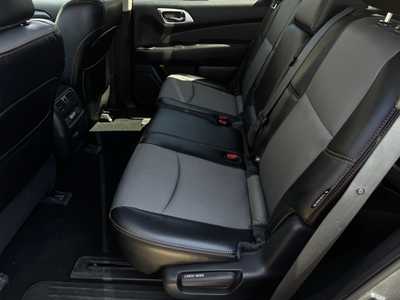 2020 Nissan Pathfinder, $21999. Photo 6