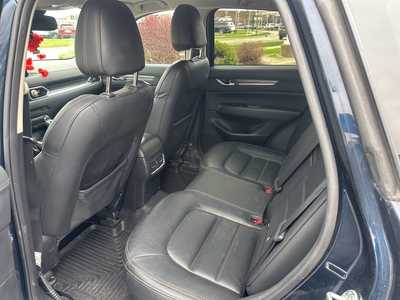 2017 Mazda CX-5, $20000. Photo 5