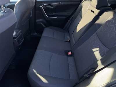 2024 Toyota RAV4, $33998. Photo 7