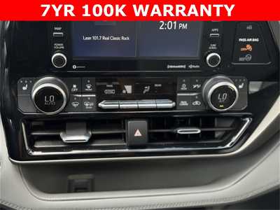 2022 Toyota Highlander, $39499. Photo 10