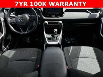 2022 Toyota RAV4, $33498. Photo 9