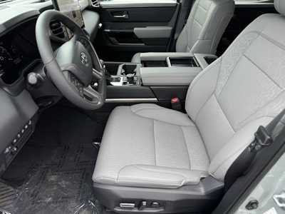 2025 Toyota Tundra Crew Cab, $64113. Photo 4