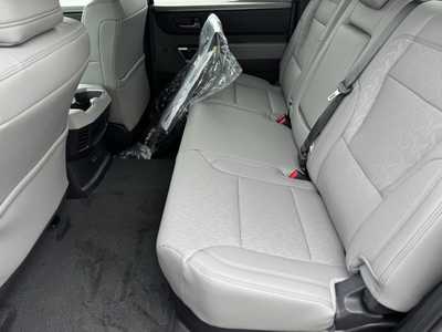 2025 Toyota Tundra Crew Cab, $64113. Photo 5