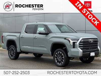 2025 Toyota Tundra Crew Cab, $64113. Photo 1