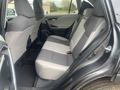 2022 Toyota RAV4, $30500. Photo 10
