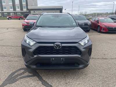 2022 Toyota RAV4, $30500. Photo 2