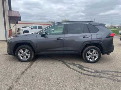 2022 Toyota RAV4, $30500. Photo 4