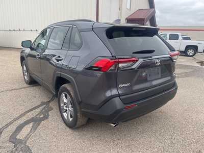 2022 Toyota RAV4, $30500. Photo 5