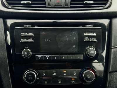2017 Nissan Rogue, $9490. Photo 2