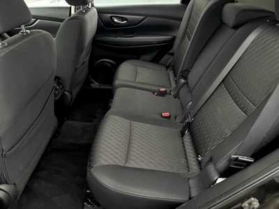 2017 Nissan Rogue, $9490. Photo 5
