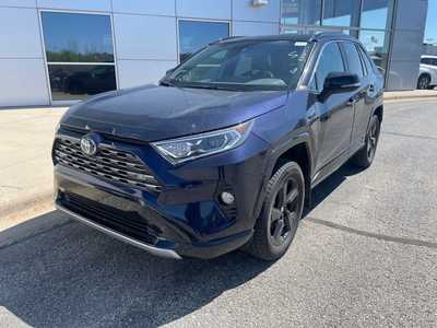 2020 Toyota RAV4, $33000. Photo 3