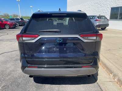 2020 Toyota RAV4, $33000. Photo 6