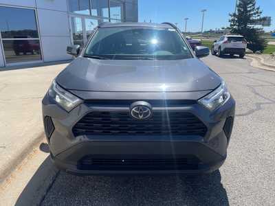 2023 Toyota RAV4, $30000. Photo 2