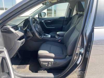 2023 Toyota RAV4, $30000. Photo 9