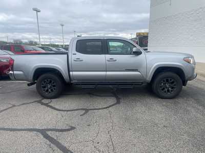 2023 Toyota Tacoma, $40999. Photo 8