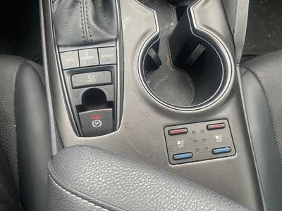 2023 Toyota Camry, $34000. Photo 12