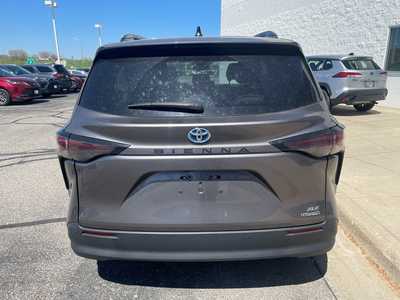 2023 Toyota Sienna, $43800. Photo 6