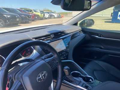 2020 Toyota Camry, $27500. Photo 10