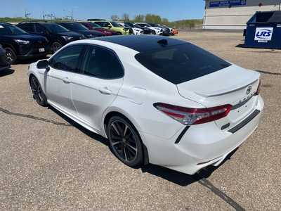 2020 Toyota Camry, $27500. Photo 5