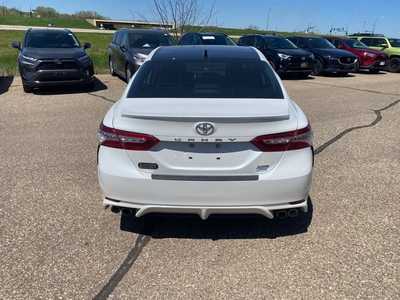 2020 Toyota Camry, $27500. Photo 6