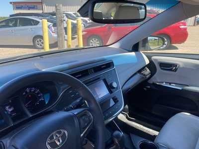 2016 Toyota Avalon, $21000. Photo 10