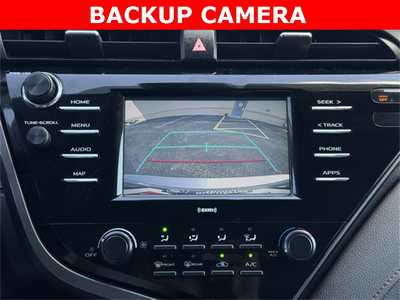 2020 Toyota Camry, $20998. Photo 3