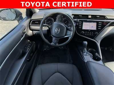 2020 Toyota Camry, $20998. Photo 6
