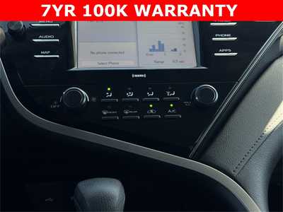 2020 Toyota Camry, $20998. Photo 8