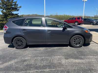 2016 Toyota Prius, $12500. Photo 8