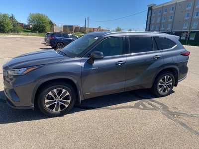2020 Toyota Highlander, $37000. Photo 4