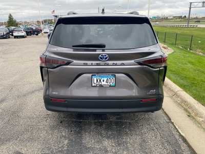 2023 Toyota Sienna, $50500. Photo 6