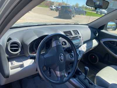 2007 Toyota RAV4, $12000. Photo 10