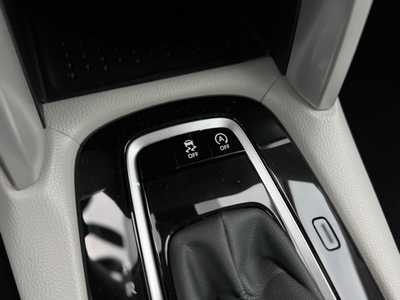 2025 Toyota Corolla Cross, $27154. Photo 10