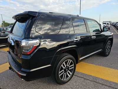 2017 Toyota 4Runner, $34500. Photo 4