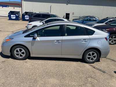 2012 Toyota Prius, $12000. Photo 4