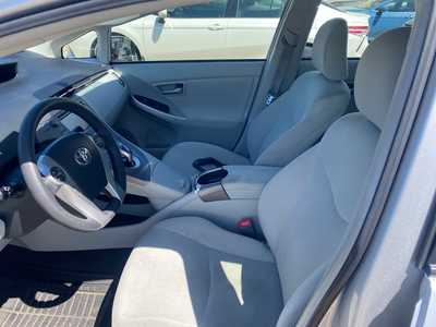 2012 Toyota Prius, $12000. Photo 9