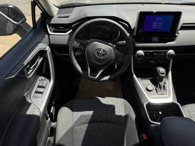 2025 Toyota RAV4, $38054. Photo 7