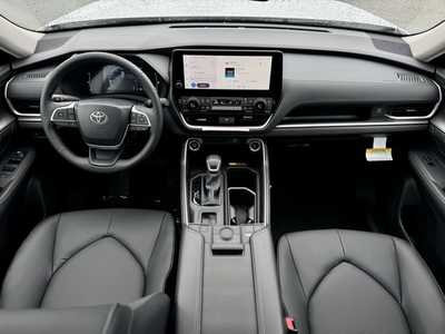 2025 Toyota Grand Highlander, $48953. Photo 12