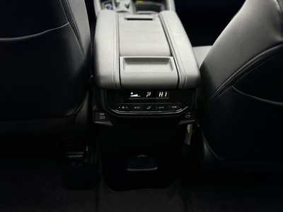2025 Toyota Grand Highlander, $48953. Photo 8