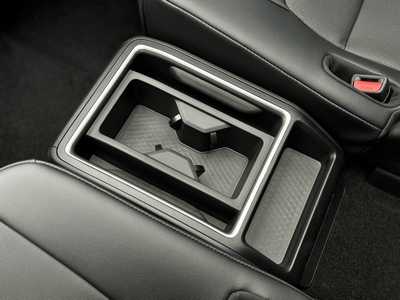 2025 Toyota Grand Highlander, $48953. Photo 9