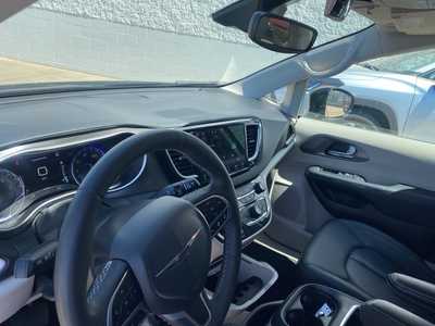 2024 Chrysler Pacifica, $30000. Photo 11