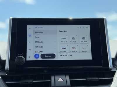 2025 Toyota RAV4, $37794. Photo 2