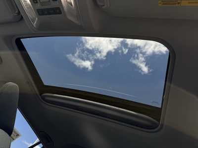 2025 Toyota RAV4, $37794. Photo 5