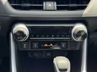 2025 Toyota RAV4, $37794. Photo 9