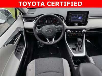 2022 Toyota RAV4, $31499. Photo 7
