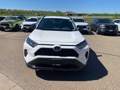 2020 Toyota RAV4, $22700. Photo 2