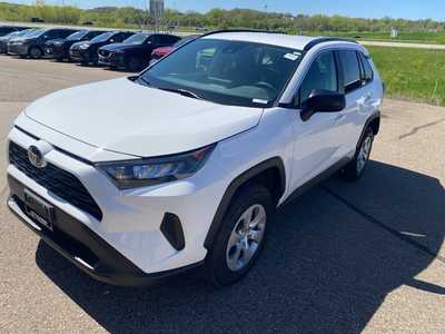 2020 Toyota RAV4, $22700. Photo 3