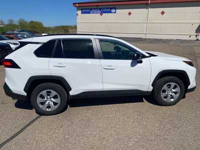 2020 Toyota RAV4, $22700. Photo 8